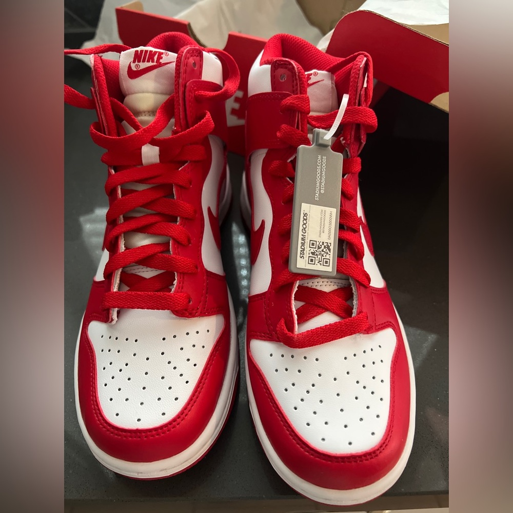 Nike Dunks High University Red